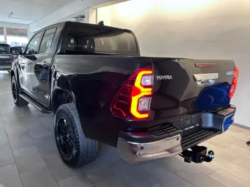 TOYOTA Hilux Double Cab Executive 4x4 Automatik