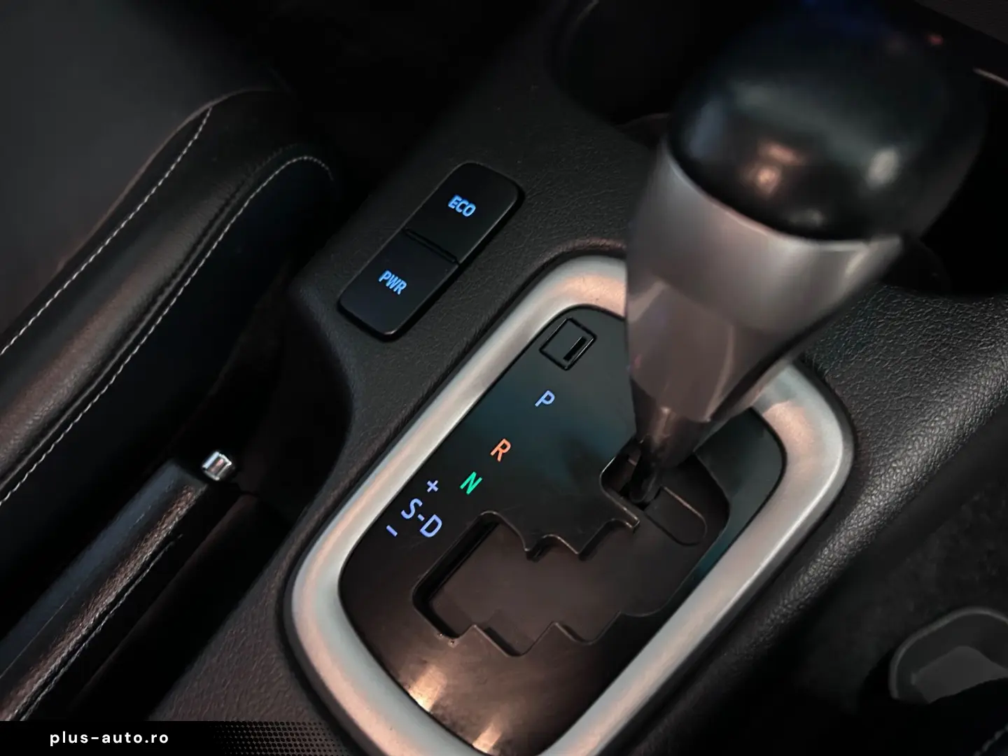 TOYOTA Hilux Double Cab Executive 4x4 Automatik