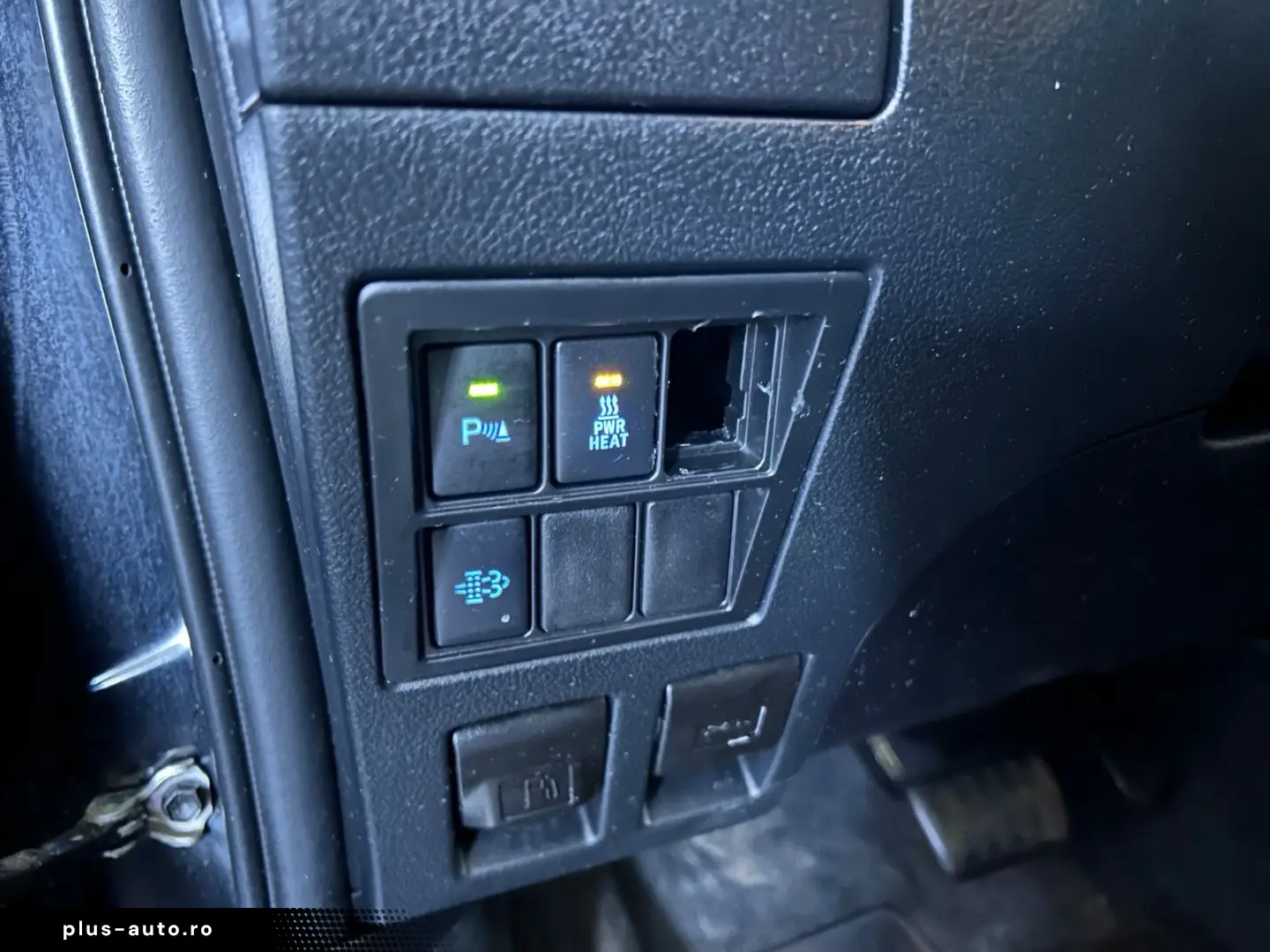 TOYOTA Hilux Double Cab Executive 4x4 Automatik