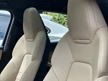 PORSCHE Cayenne Coupe