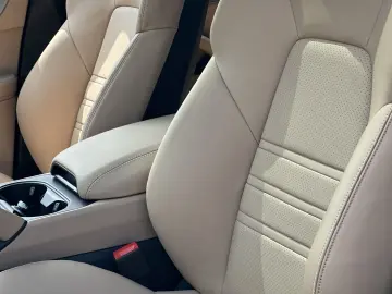 PORSCHE Cayenne Coupe