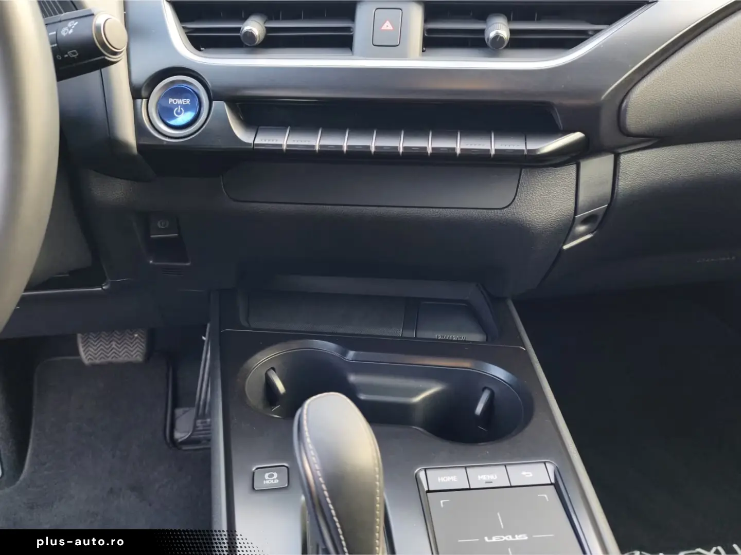 Lexus UX 300e  KAMERA ACC GJ-RÄDER !!