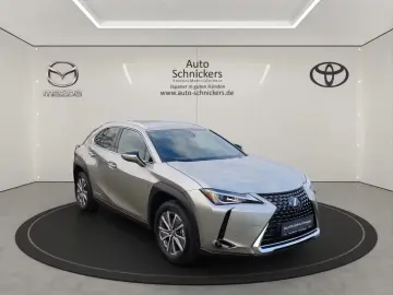 Lexus UX 300e  KAMERA ACC GJ-RÄDER !!