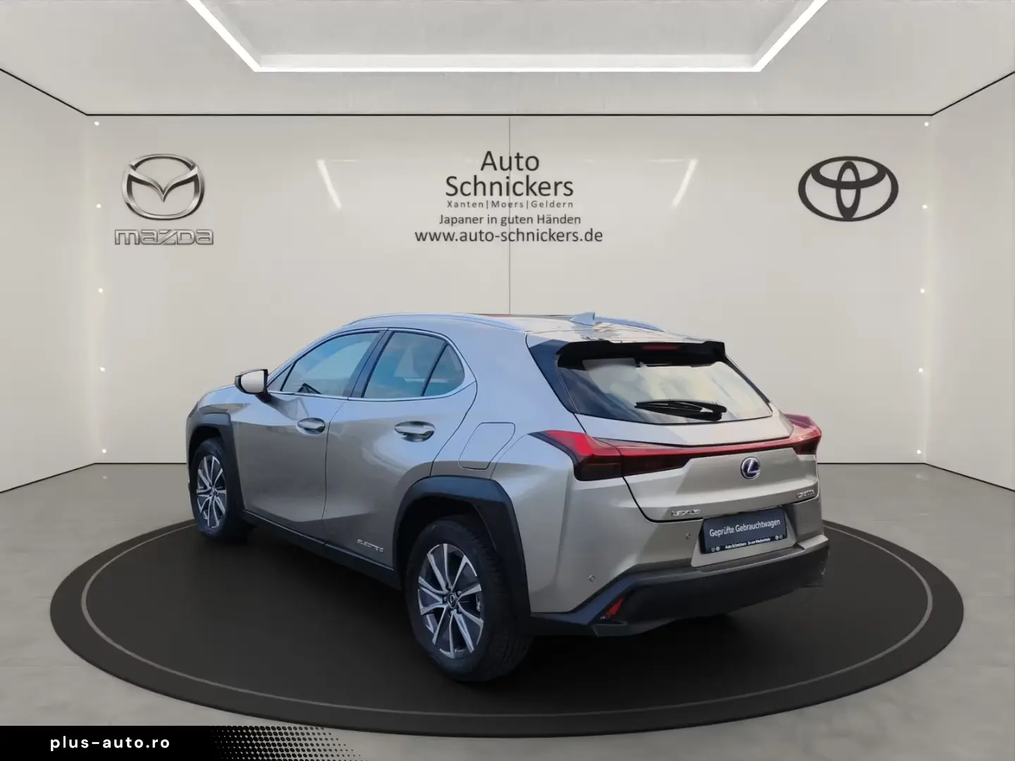 Lexus UX 300e  KAMERA ACC GJ-RÄDER !!