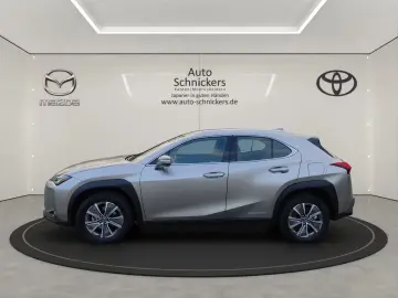Lexus UX 300e  KAMERA ACC GJ-RÄDER !!
