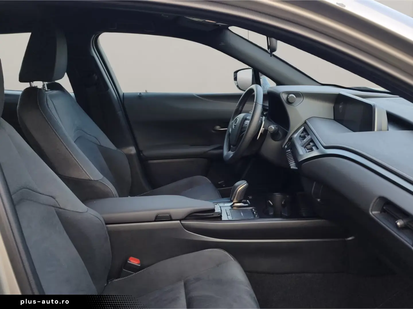 Lexus UX 300e  KAMERA ACC GJ-RÄDER !!