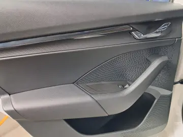 SKODA OCTAVIA IV 2.0TDI 115CP AMBITION 2021