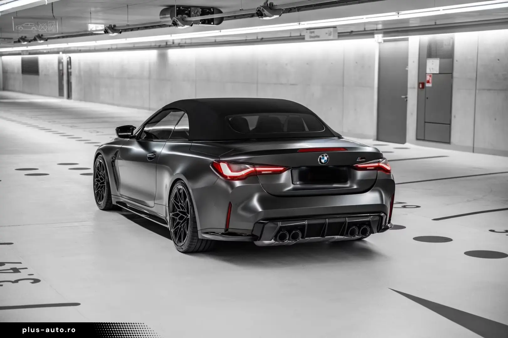 BMW M4 Competition M xDrive Cabrio Frozen Deep Grey