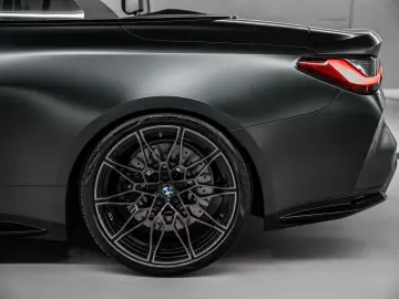 BMW M4 Competition M xDrive Cabrio Frozen Deep Grey