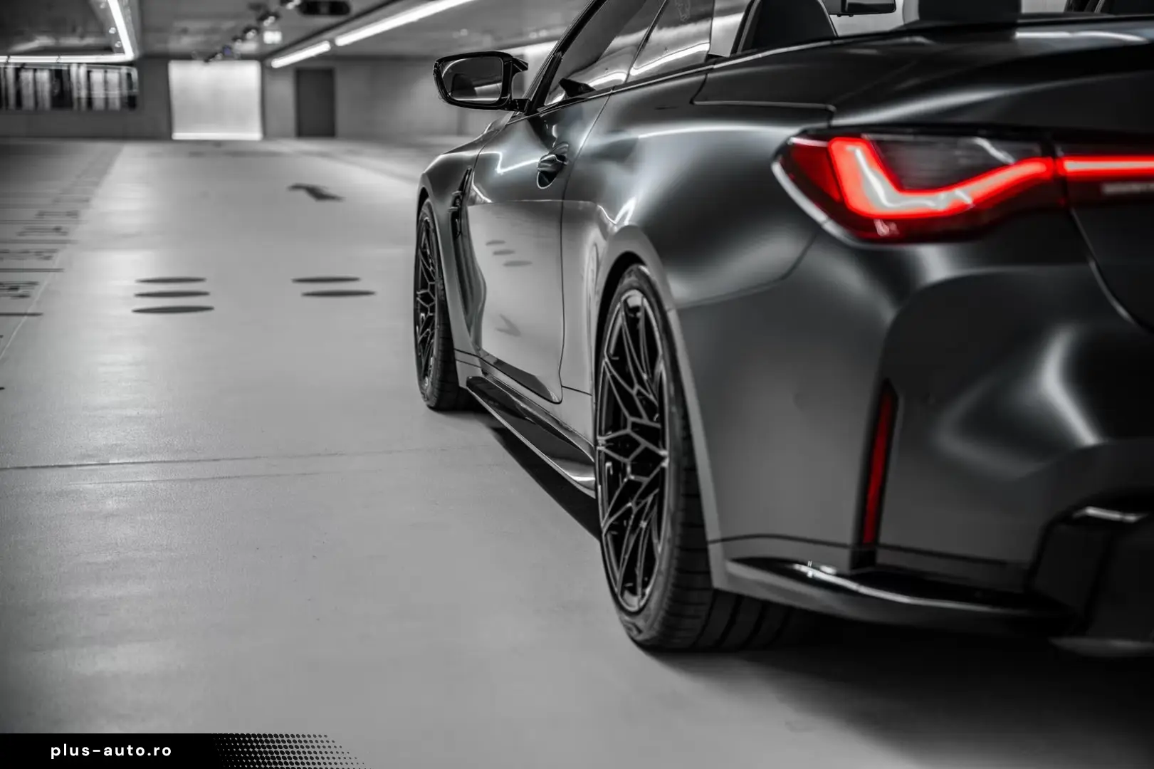 BMW M4 Competition M xDrive Cabrio Frozen Deep Grey