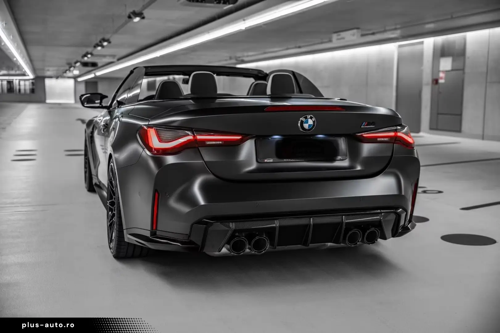 BMW M4 Competition M xDrive Cabrio Frozen Deep Grey