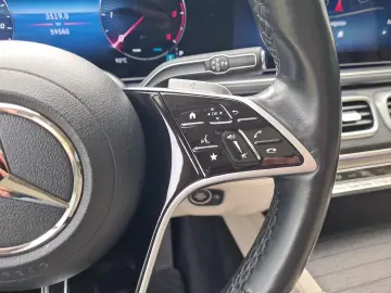 MERCEDES-BENZ GLS 450 d 4Matic