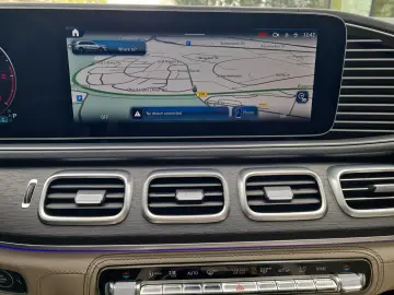 MERCEDES-BENZ GLS 450 d 4Matic