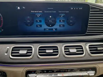 MERCEDES-BENZ GLS 450 d 4Matic