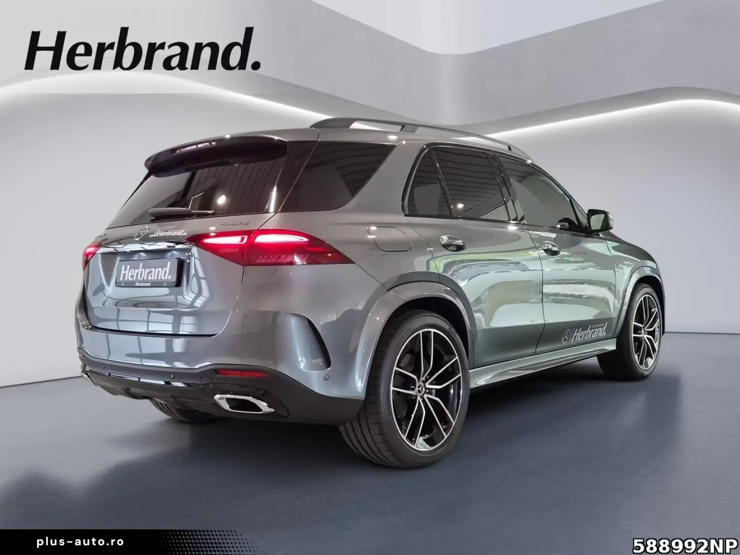 Mercedes-Benz GLE 450 4MATIC  AMG AHK AIRMA