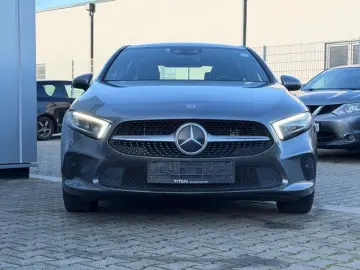 MERCEDES-BENZ A 250 Leder GSD AHK Kamera Ambiente MBUX 1.Hd.