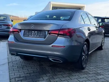 MERCEDES-BENZ A 250 Leder GSD AHK Kamera Ambiente MBUX 1.Hd.