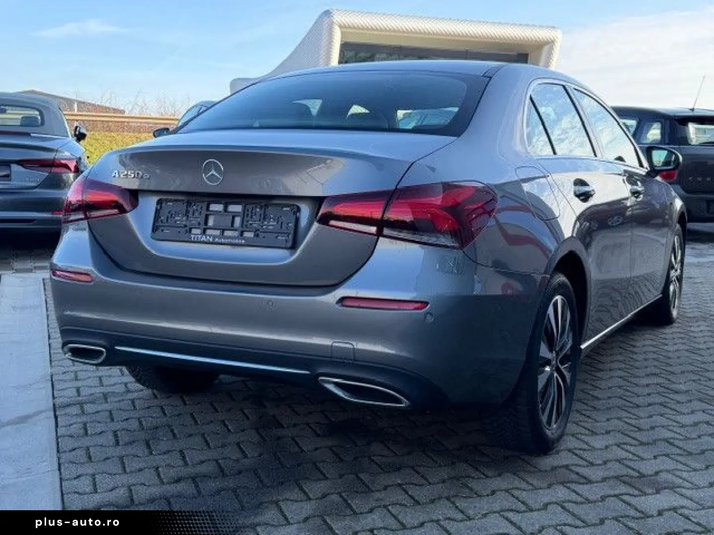 MERCEDES-BENZ A 250 Leder GSD AHK Kamera Ambiente MBUX 1.Hd.