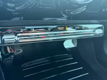 MERCEDES-BENZ A 250 Leder GSD AHK Kamera Ambiente MBUX 1.Hd.