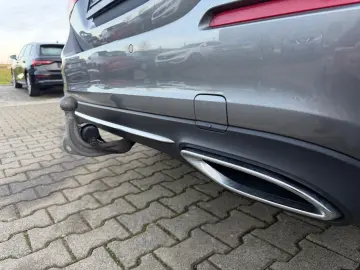 MERCEDES-BENZ A 250 Leder GSD AHK Kamera Ambiente MBUX 1.Hd.