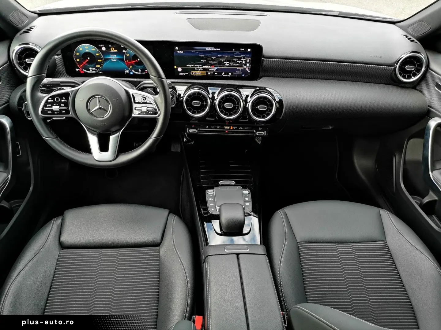 MERCEDES-BENZ A 180 Lim. Automatik NAVI MBUX R-CAM Teilleder