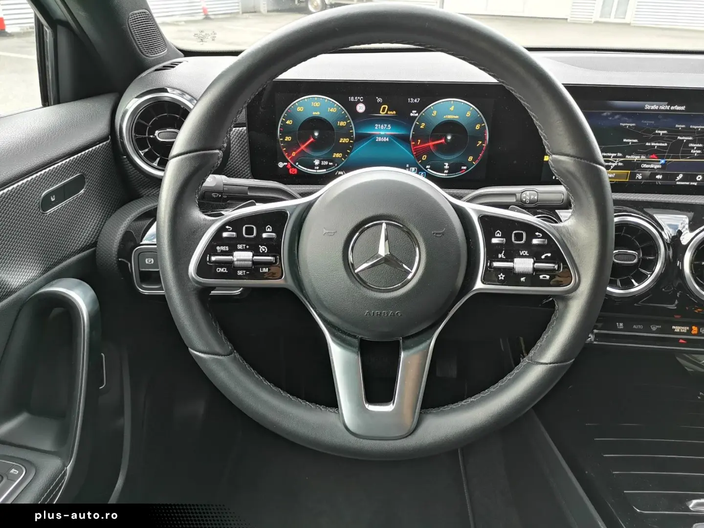 MERCEDES-BENZ A 180 Lim. Automatik NAVI MBUX R-CAM Teilleder