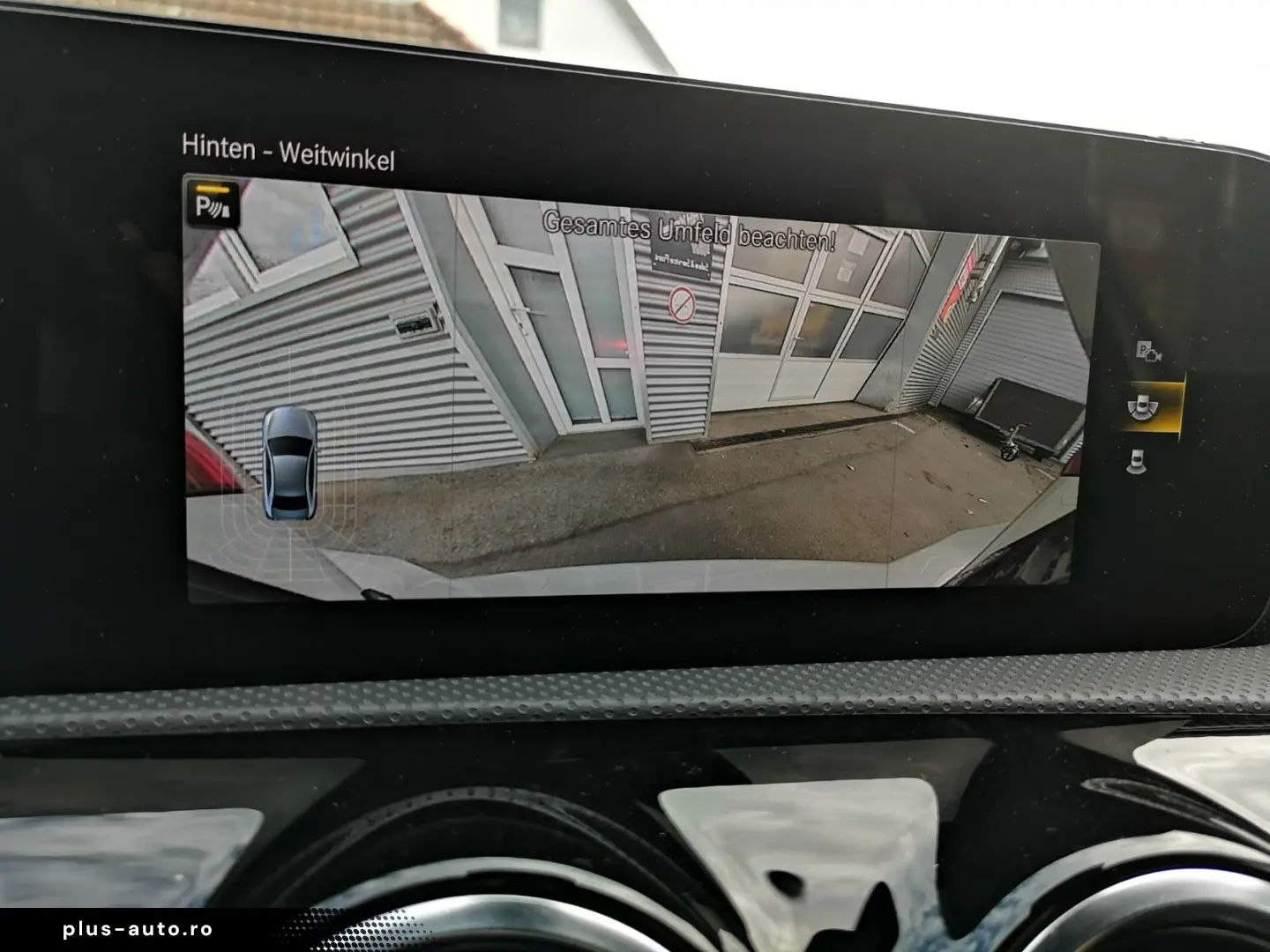MERCEDES-BENZ A 180 Lim. Automatik NAVI MBUX R-CAM Teilleder