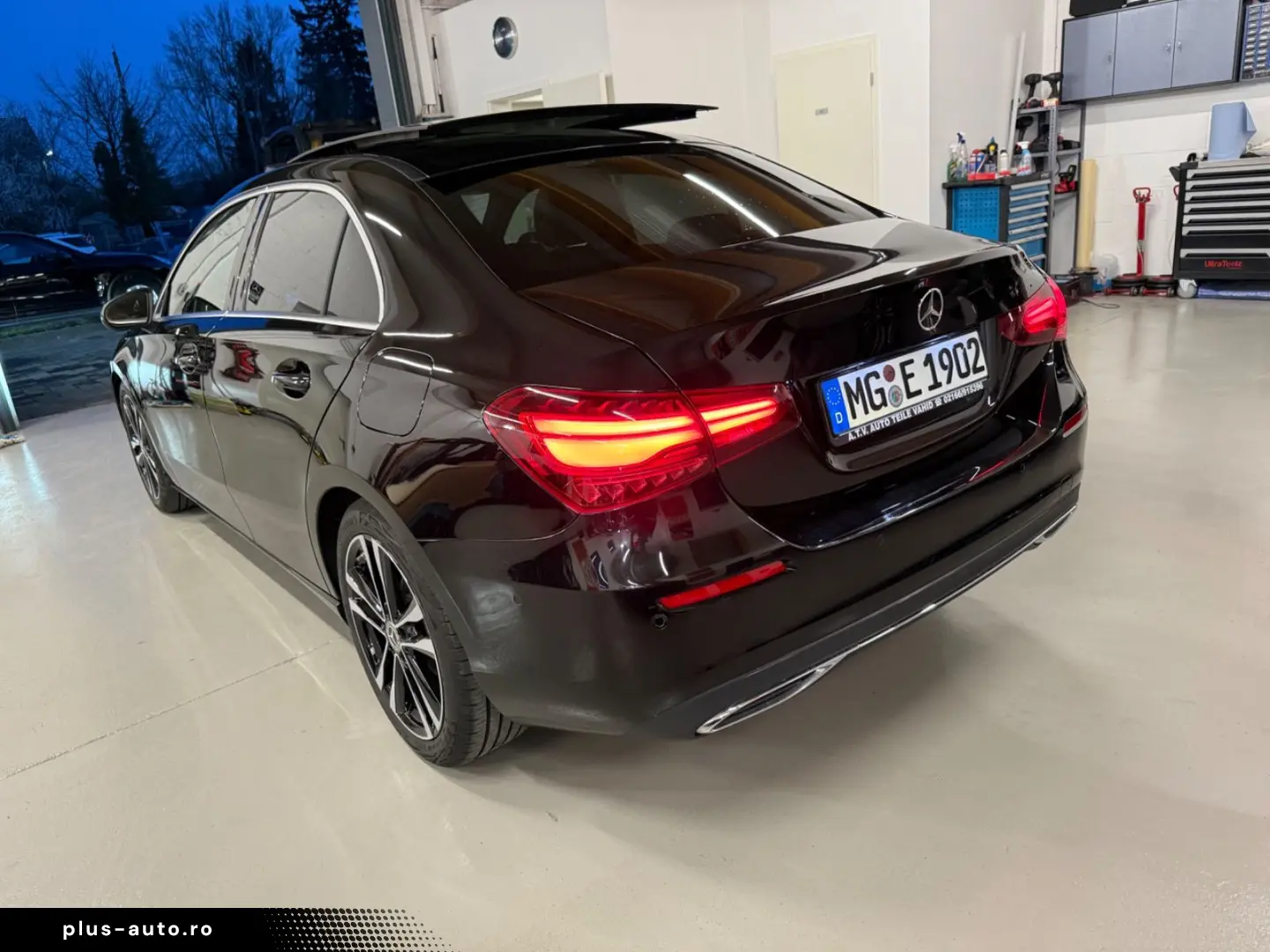 MERCEDES-BENZ A 180 d Limousine Pano Led Navi Kamera&hellip;