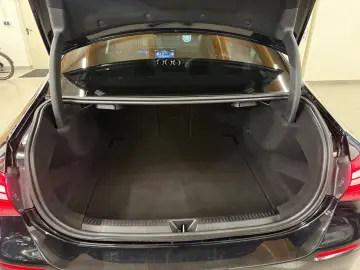 MERCEDES-BENZ A 180 d Limousine Pano Led Navi Kamera&hellip;