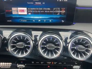 MERCEDES-BENZ CLA35 AMG 4MATIC DCT 48V KEYLESS KAMER&hellip;