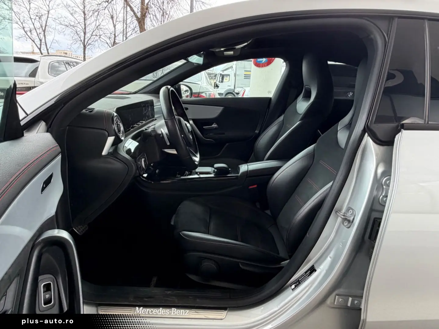 MERCEDES-BENZ CLA 200 AMG-LINE PANO ACC NIGHT-PAKET KAMERA