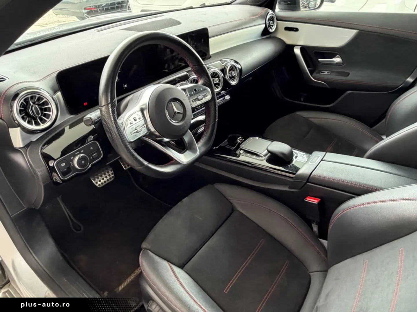 MERCEDES-BENZ CLA 200 AMG-LINE PANO ACC NIGHT-PAKET KAMERA