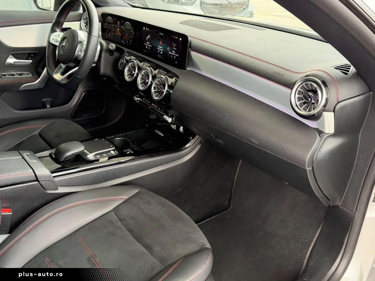 MERCEDES-BENZ CLA 200 AMG-LINE PANO ACC NIGHT-PAKET KAMERA