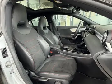 MERCEDES-BENZ CLA 200 AMG-LINE PANO ACC NIGHT-PAKET KAMERA