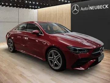 MERCEDES-BENZ CLA 220 d Coupé AMG Line Totwinkel Multibeam
