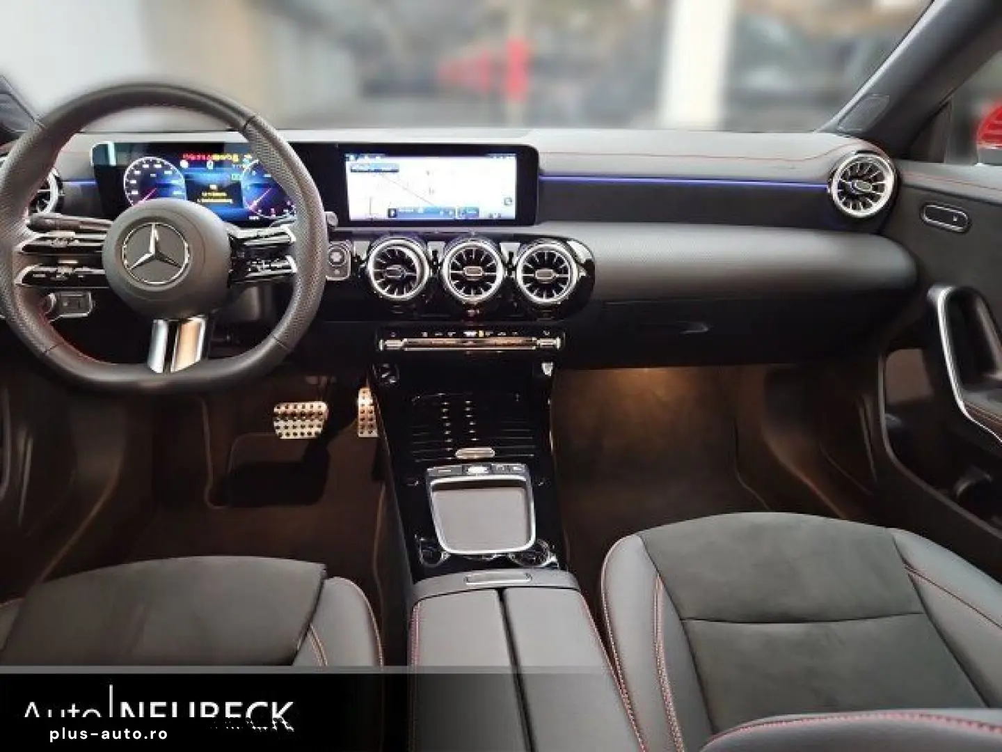 MERCEDES-BENZ CLA 220 d Coupé AMG Line Totwinkel Multibeam