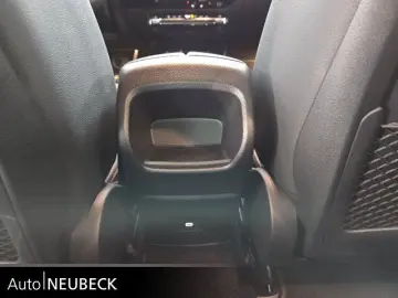 MERCEDES-BENZ CLA 220 d Coupé AMG Line Totwinkel Multibeam