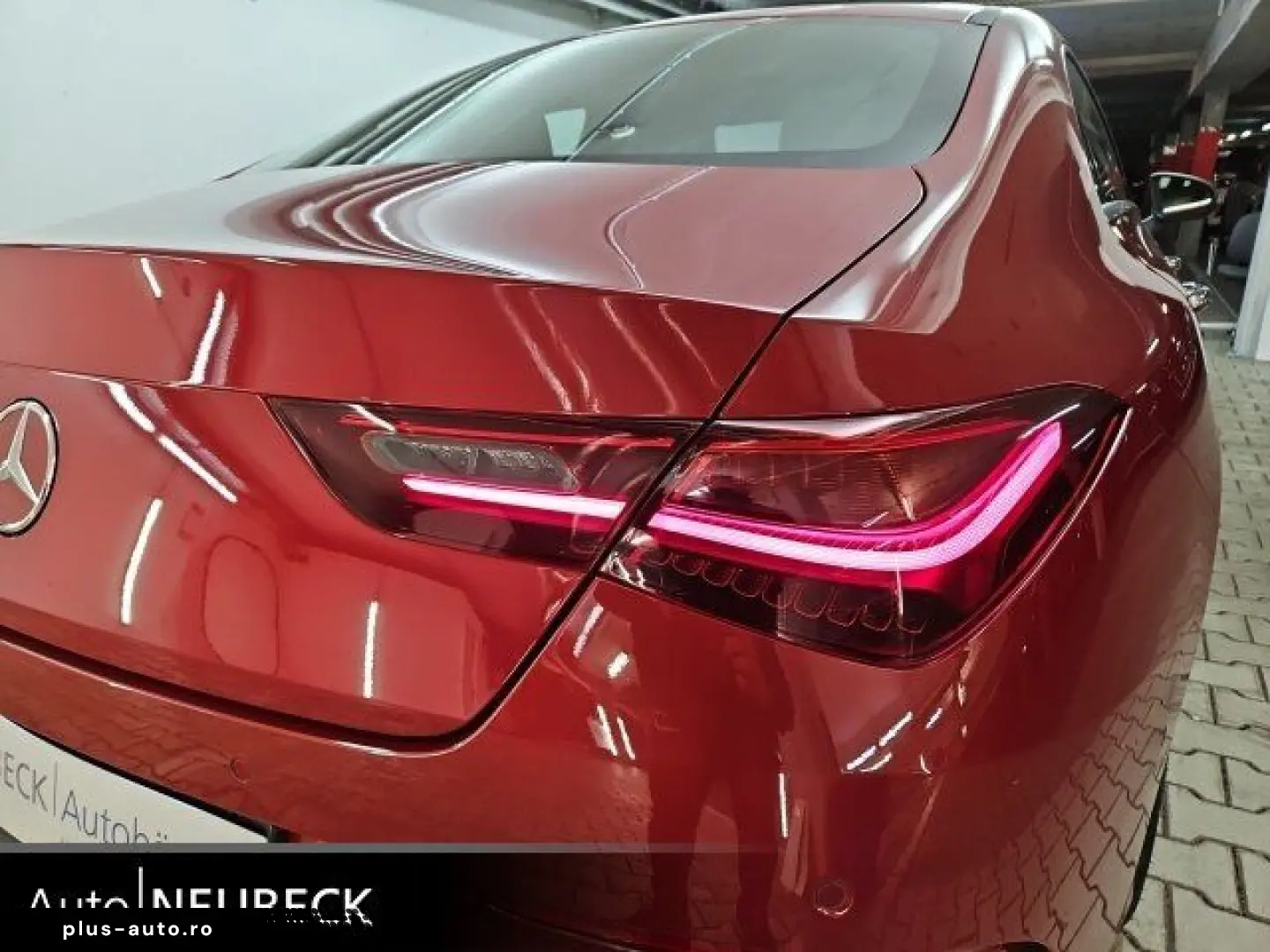 MERCEDES-BENZ CLA 220 d Coupé AMG Line Totwinkel Multibeam