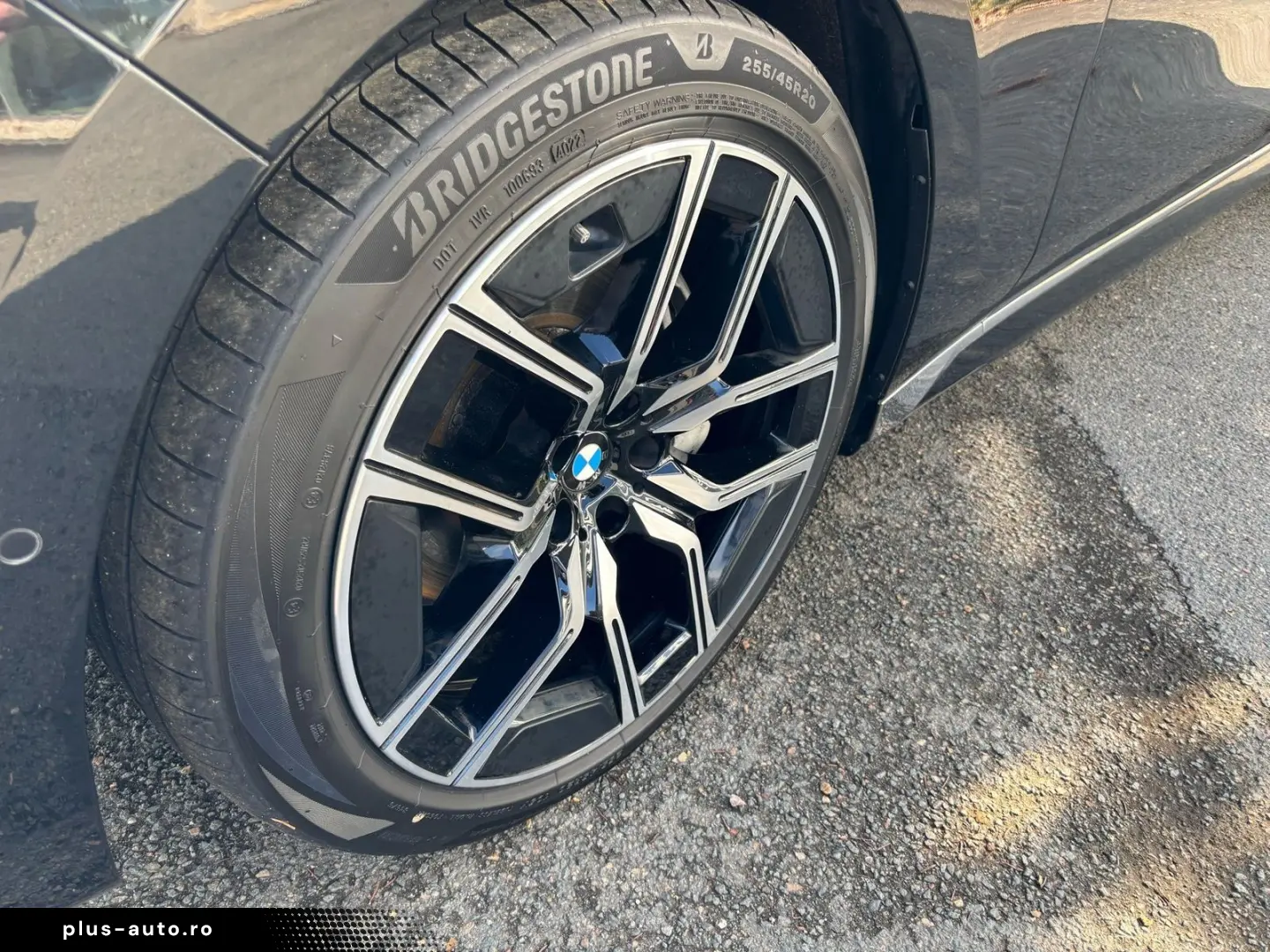 BMW 740d xDrive M Sport M Sportpaket B&W Surround