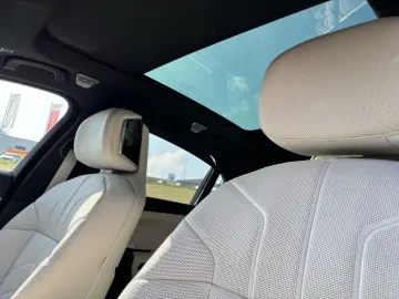 BMW 740d xDrive M Sport M Sportpaket B&W Surround