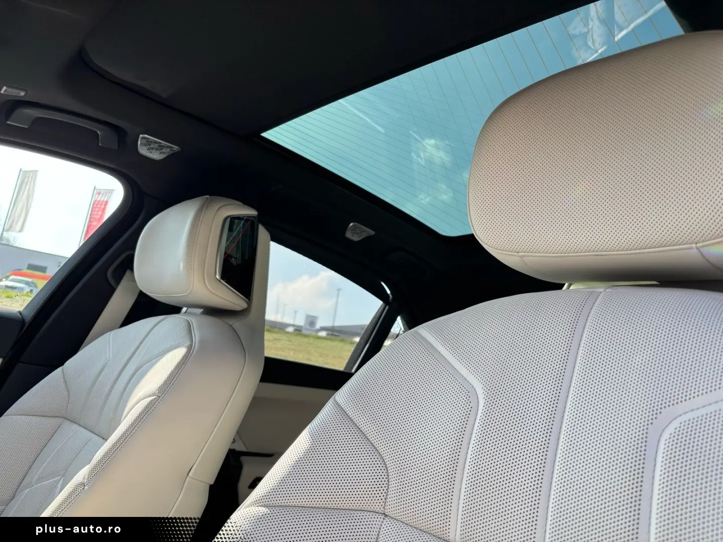 BMW 740d xDrive M Sport M Sportpaket B&W Surround