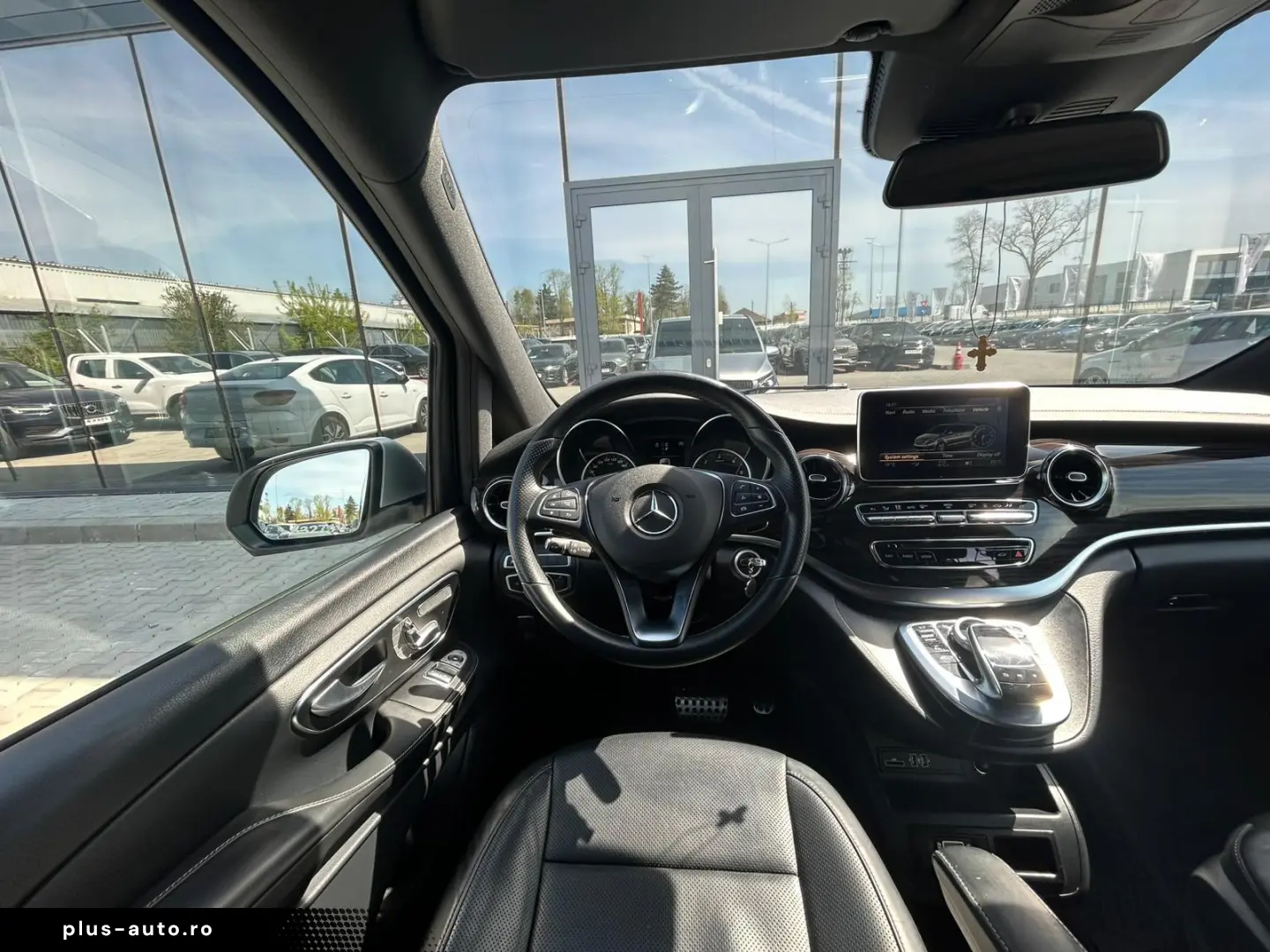 Mercedes-Benz V 300 d 237 CP RWD 9AT 2019