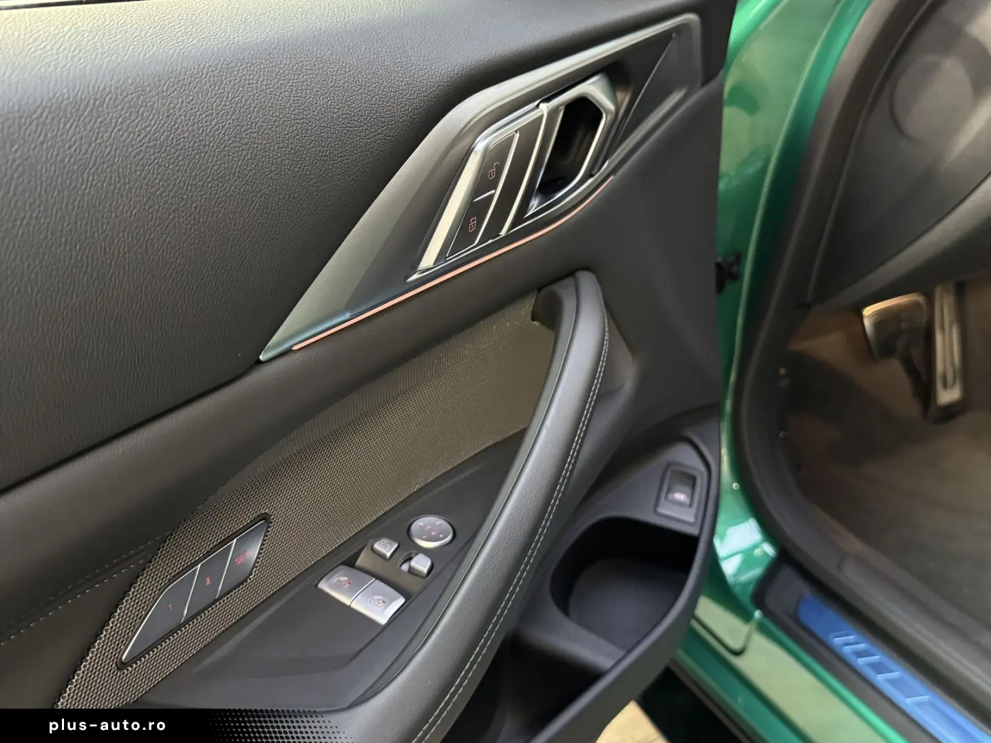 BMW M4 xDrive Competition CarbonExt. Drivers ACC 360