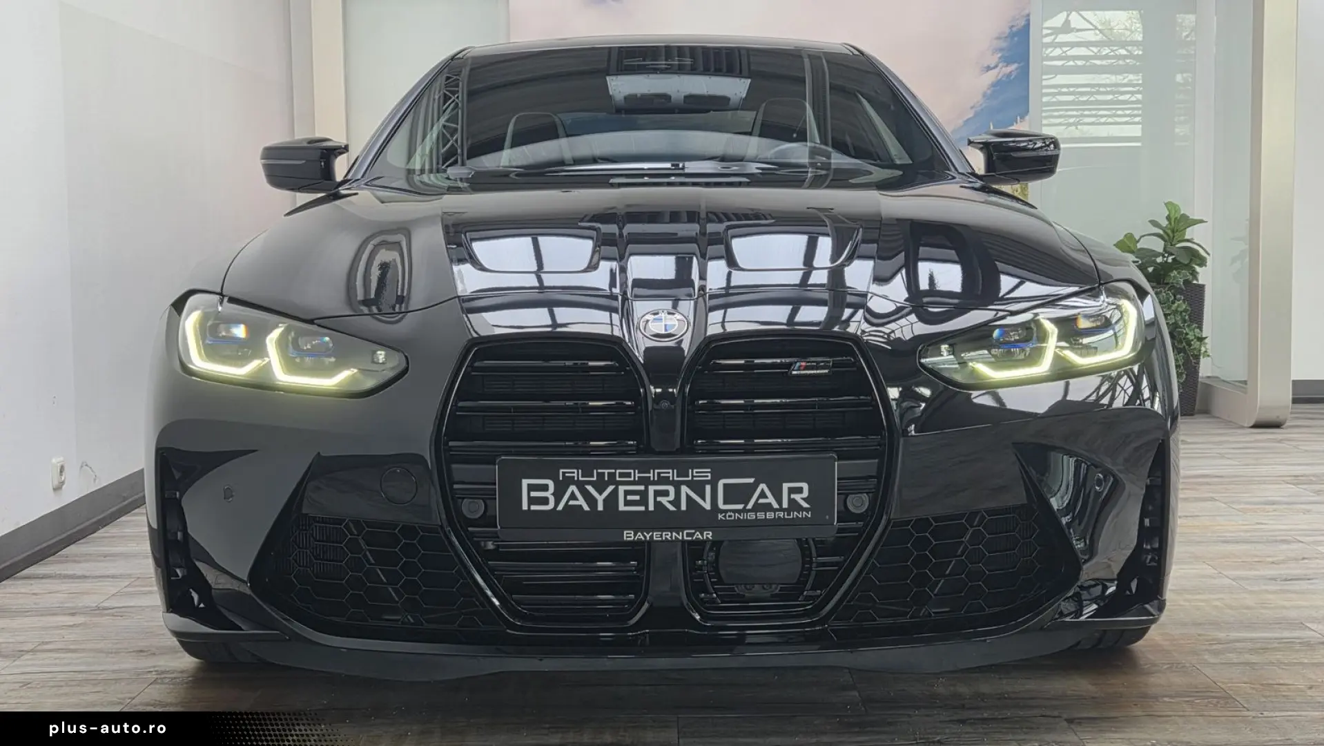 BMW M4 xDrive Competition Schale Carbon ACC 360