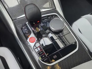 BMW M4 xDrive Competition Schale Carbon ACC 360