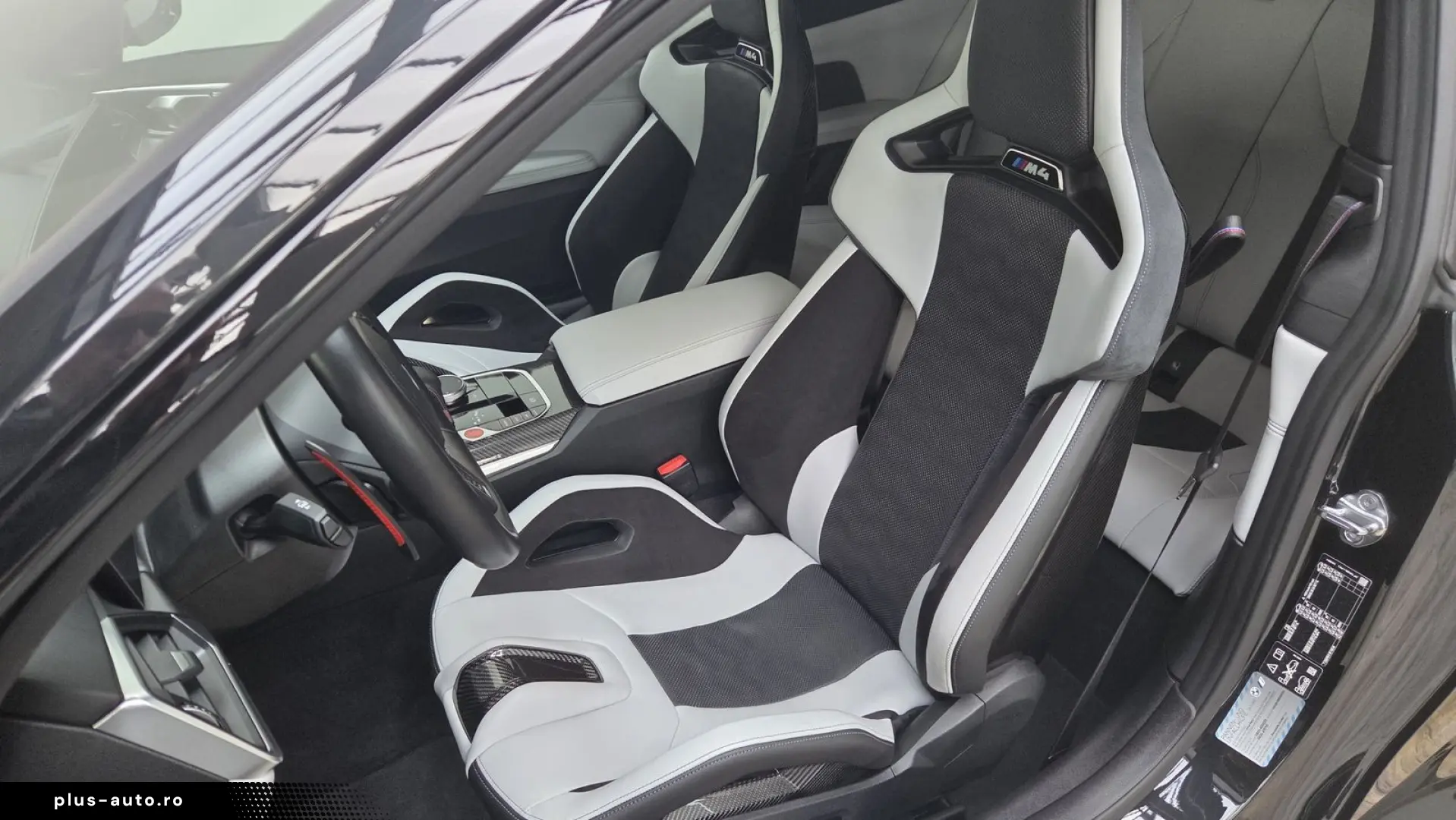 BMW M4 xDrive Competition Schale Carbon ACC 360