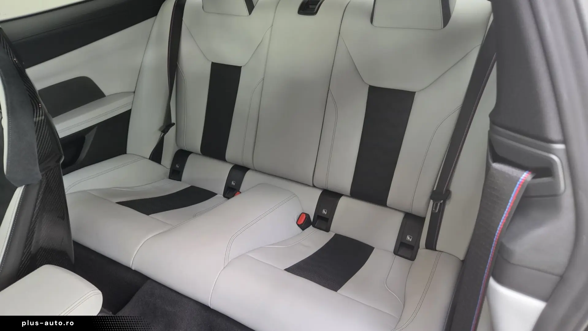 BMW M4 xDrive Competition Schale Carbon ACC 360