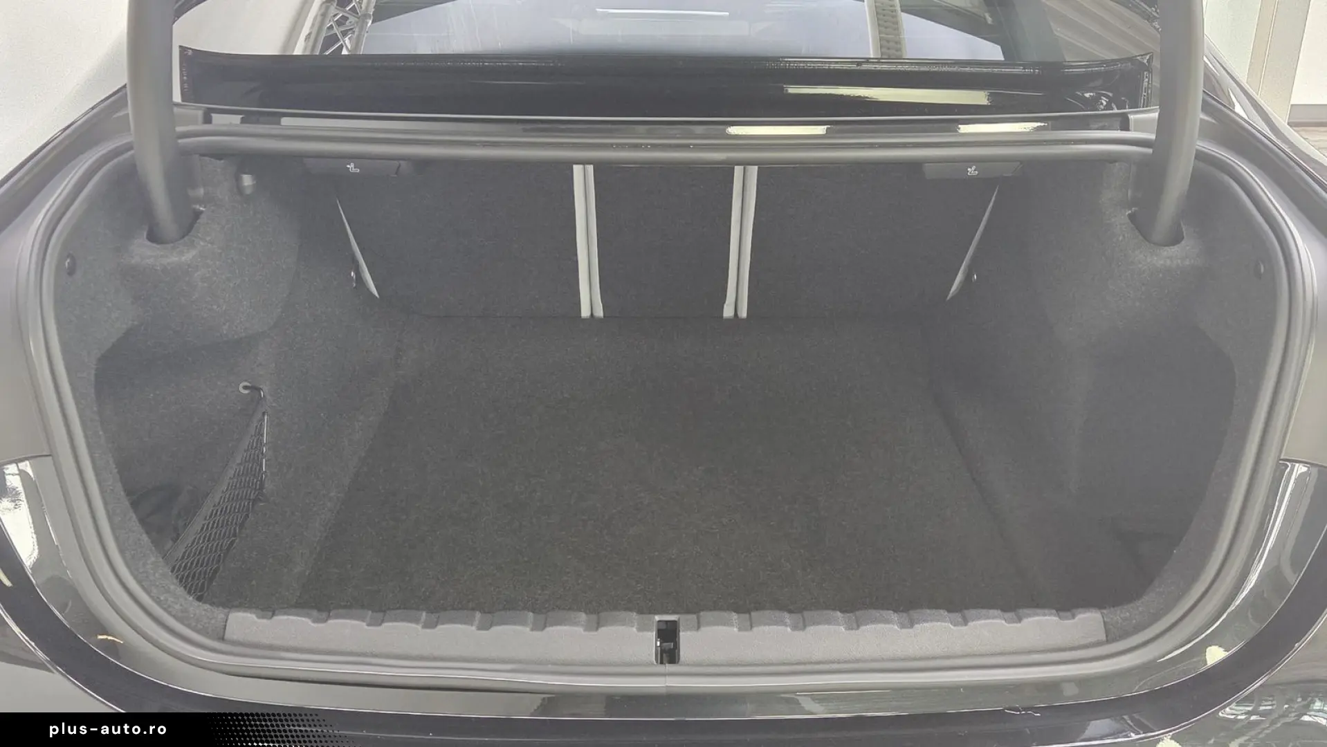 BMW M4 xDrive Competition Schale Carbon ACC 360