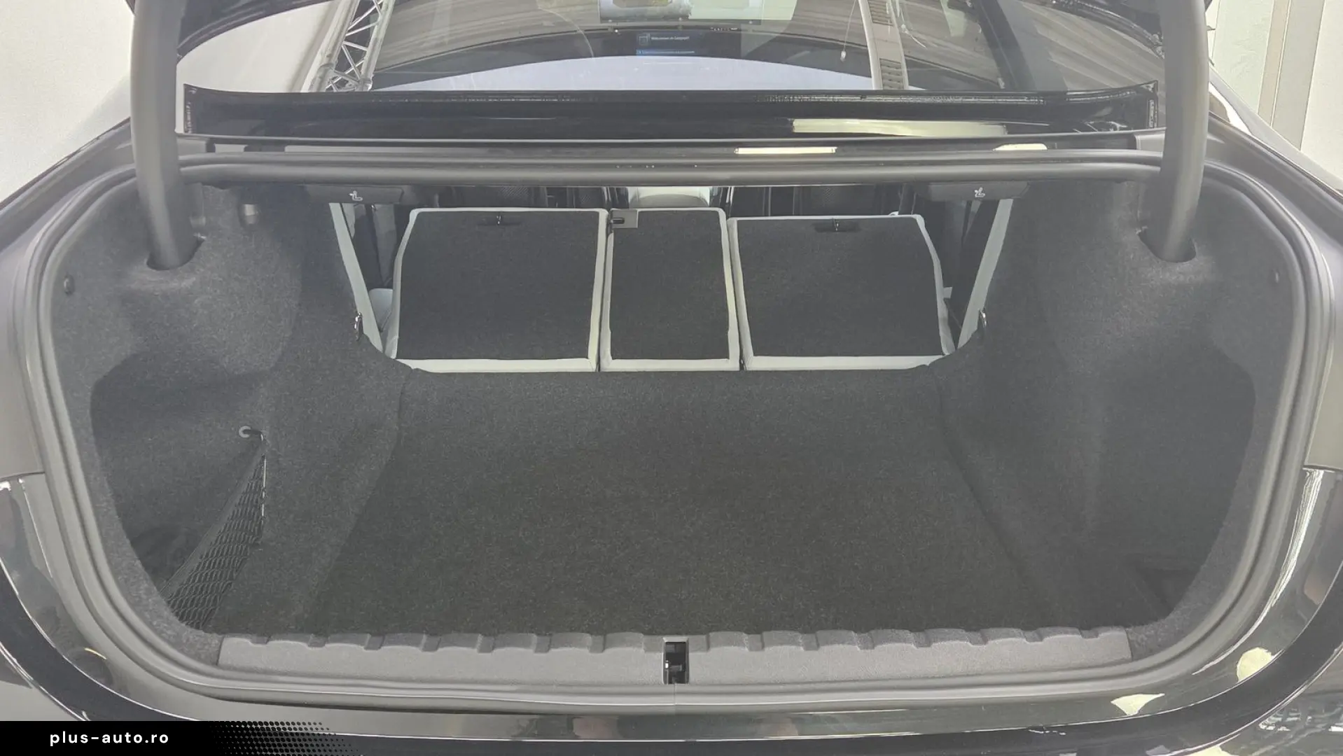 BMW M4 xDrive Competition Schale Carbon ACC 360