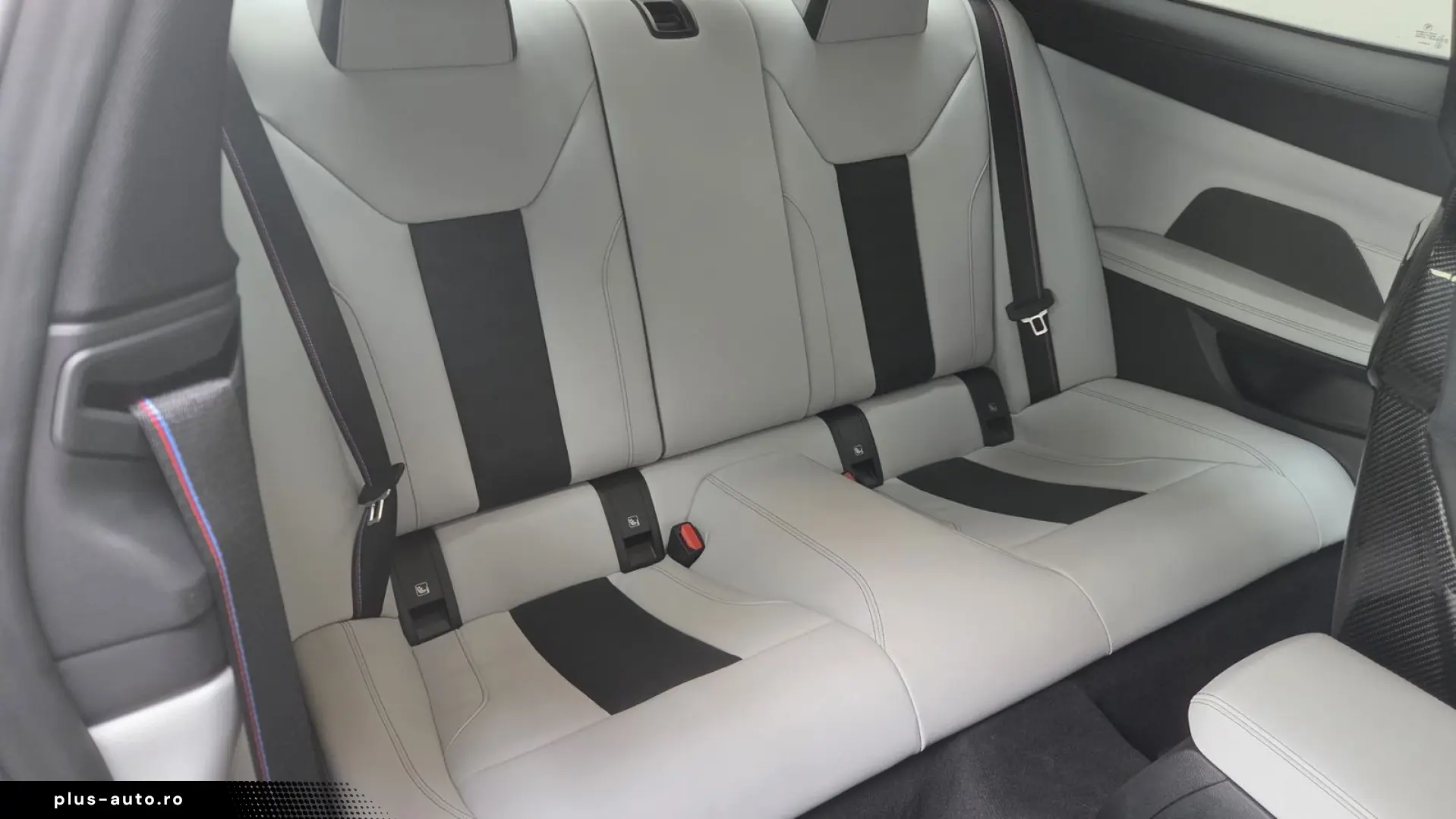 BMW M4 xDrive Competition Schale Carbon ACC 360